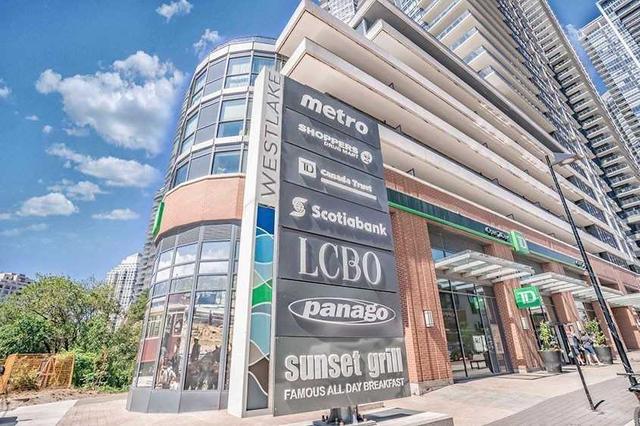 uph4706 - 2220 Lakeshore Blvd W, Condo with 3 bedrooms, 2 bathrooms and 1 parking in Toronto ON | Image 35