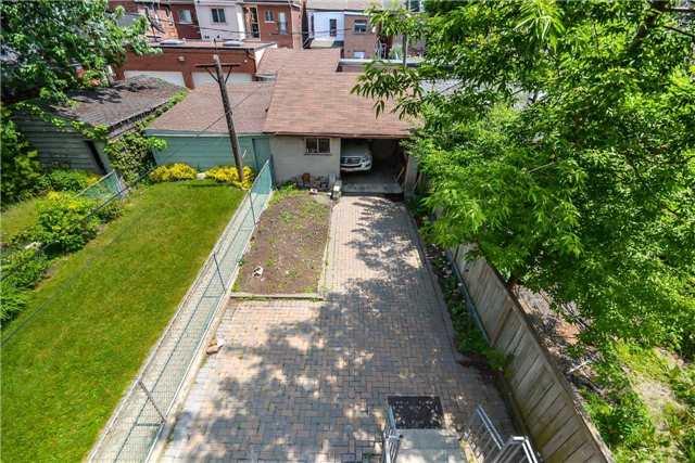 23 Clinton St, House semidetached with 4 bedrooms, 4 bathrooms and 2 parking in Toronto ON | Image 20