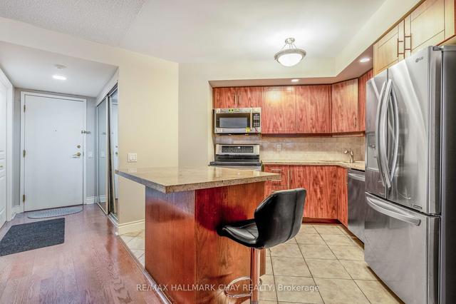 2010 - 5 Northtown Way, Condo with 2 bedrooms, 2 bathrooms and 1 parking in Toronto ON | Image 11