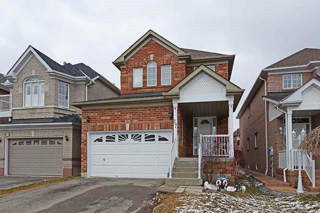 27 Culture Cres, House detached with 3 bedrooms, 3 bathrooms and 2 parking in Brampton ON | Image 2