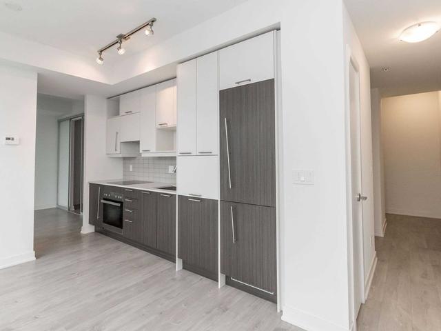 2010 - 199 Richmond St W, Condo with 1 bedrooms, 1 bathrooms and 0 parking in Toronto ON | Image 9