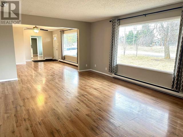 345 Redfern Drive, House detached with 5 bedrooms, 3 bathrooms and null parking in Vanderhoof BC | Image 21