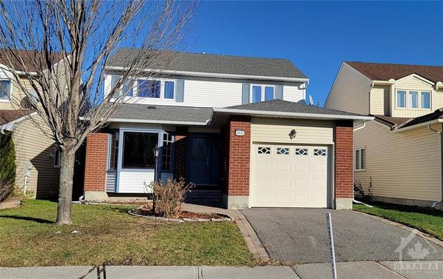 1625 Champneuf Drive, House detached with 3 bedrooms, 3 bathrooms and 3 parking in Ottawa ON | Card Image