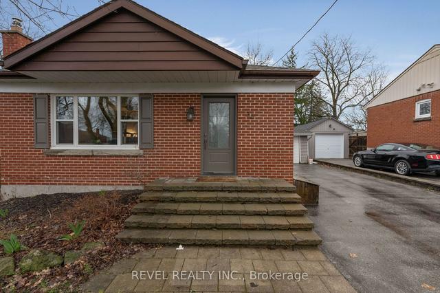 36 Lount St, House detached with 3 bedrooms, 2 bathrooms and 6 parking in Barrie ON | Image 23