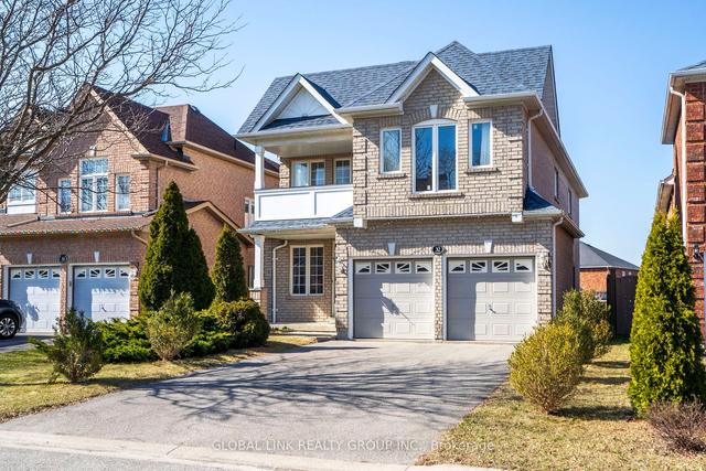 32 Dunnet St, House detached with 4 bedrooms, 3 bathrooms and 6 parking in Markham ON | Image 1