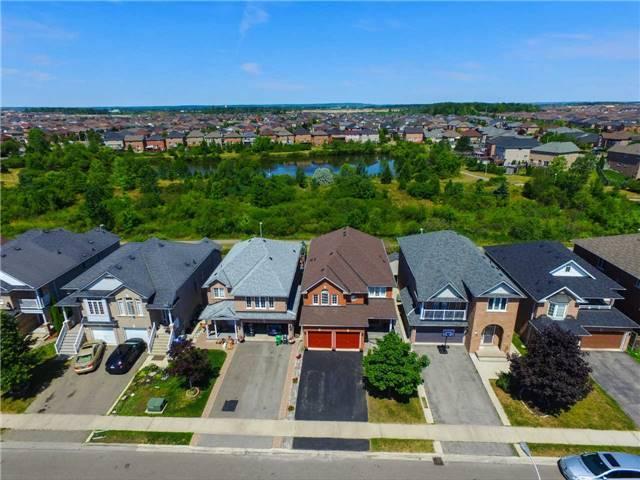 114 River Rock Cres, House detached with 4 bedrooms, 4 bathrooms and 4 parking in Brampton ON | Image 4
