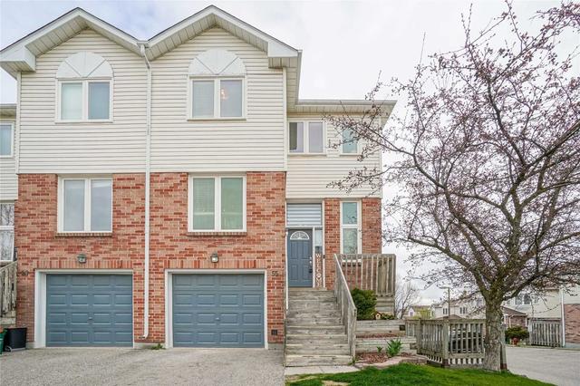 55 Stewart Maclaren Rd, Townhouse with 3 bedrooms, 3 bathrooms and 2 parking in Halton Hills ON | Image 1