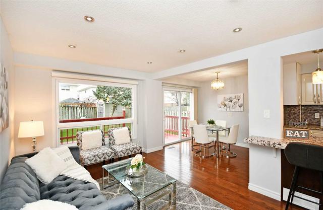 76 Stephensen Crt, House detached with 3 bedrooms, 3 bathrooms and 3 parking in Brampton ON | Image 39