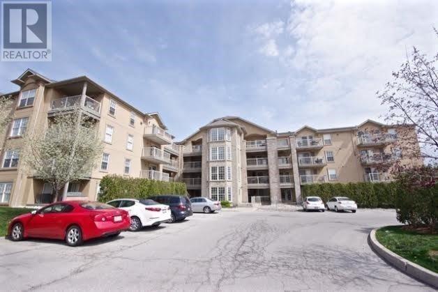 108 - 1460 Bishops Gate, Condo with 1 bedrooms, 1 bathrooms and 1 parking in Oakville ON | Image 1