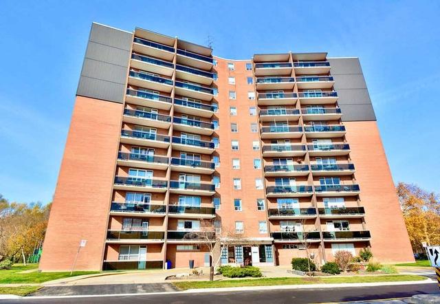 203 - 3145 Queen Frederica Dr, Condo with 2 bedrooms, 1 bathrooms and 1 parking in Mississauga ON | Image 1