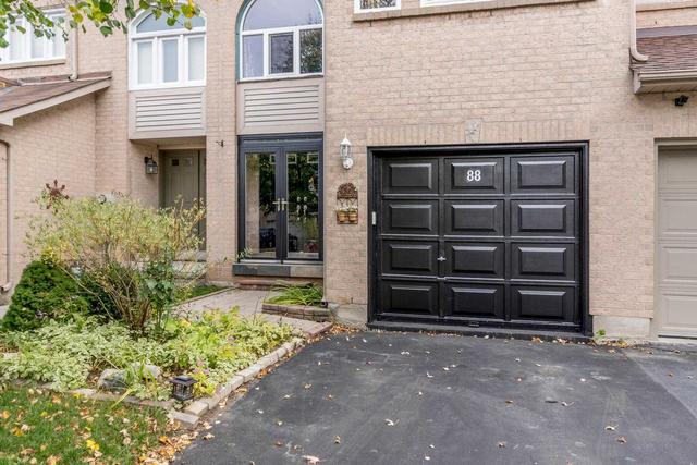 88 Richwood Cres, House attached with 3 bedrooms, 3 bathrooms and 2 parking in Brampton ON | Image 23