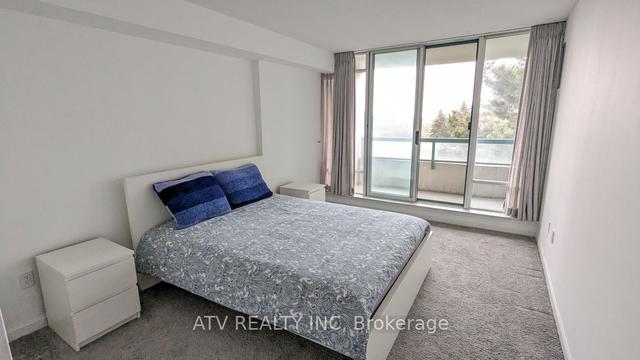 305 - 550 Webb Dr, Condo with 2 bedrooms, 1 bathrooms and 2 parking in Mississauga ON | Image 8