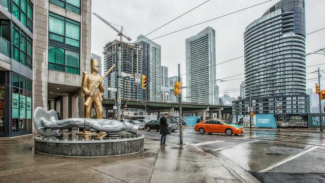 1013 - 600 Fleet St, Condo with 2 bedrooms, 2 bathrooms and 1 parking in Toronto ON | Image 11
