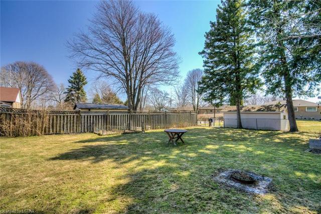 1583 Hartlet Street, House detached with 5 bedrooms, 2 bathrooms and 4 parking in London ON | Image 23