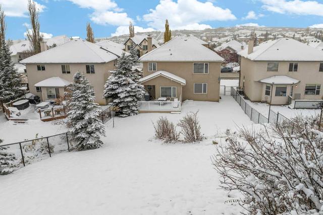 3119 Signal Hill Drive Sw, House detached with 3 bedrooms, 3 bathrooms and 4 parking in Calgary AB | Image 3