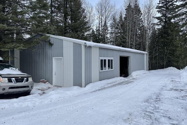 105 Meadow Drive, House detached with 4 bedrooms, 2 bathrooms and 6 parking in Clearwater County AB | Image 20