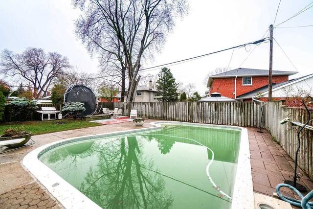 2137 Denise Rd, House detached with 4 bedrooms, 3 bathrooms and 6 parking in Mississauga ON | Image 29