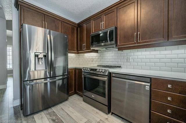 1260 Old Zeller Drive, House detached with 3 bedrooms, 2 bathrooms and 3 parking in Kitchener ON | Image 14