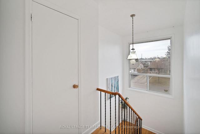 31 Dombey Rd, House semidetached with 3 bedrooms, 3 bathrooms and 8 parking in Toronto ON | Image 24