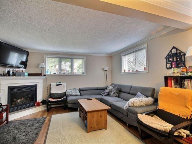 86 Home St, House detached with 3 bedrooms, 2 bathrooms and 10 parking in Stratford ON | Image 7
