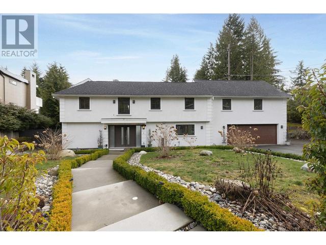 598 St. Andrews Road, House detached with 5 bedrooms, 6 bathrooms and 6 parking in West Vancouver BC | Image 4