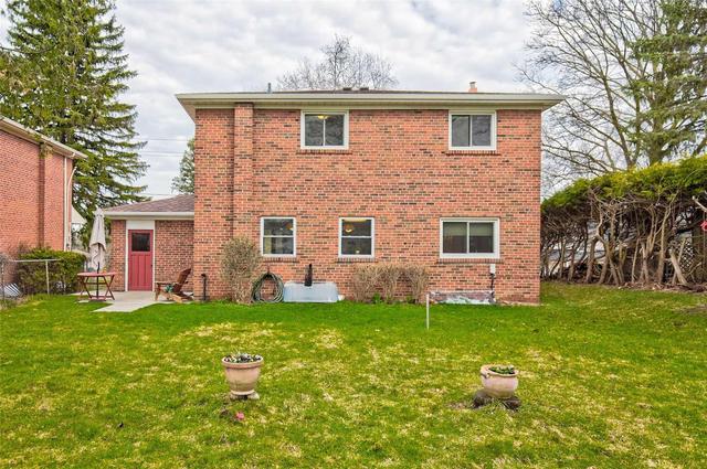 764 Gorham St, House detached with 4 bedrooms, 2 bathrooms and 4 parking in Newmarket ON | Image 20