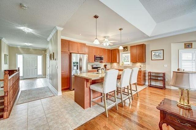 151 - 200 Kingfisher Dr, House detached with 2 bedrooms, 3 bathrooms and 4 parking in Mono ON | Image 3