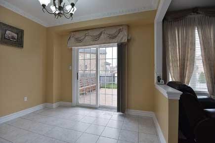 22 Goldnugget Cres, House detached with 4 bedrooms, 3 bathrooms and 4 parking in Brampton ON | Image 9