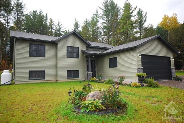 428 Water Street, House detached with 4 bedrooms, 3 bathrooms and 8 parking in Bonnechere Valley ON | Image 27