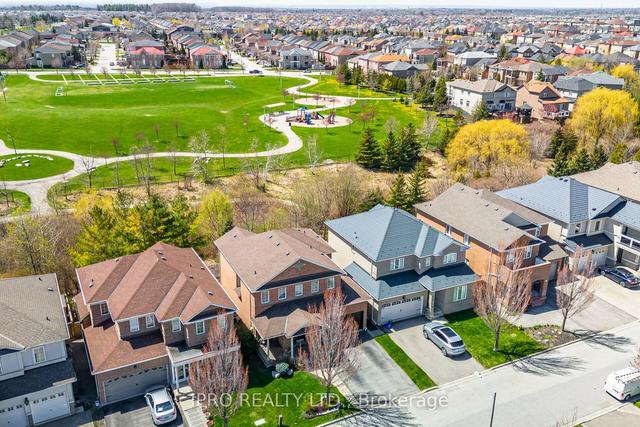103 Cormorant Cres, House detached with 4 bedrooms, 4 bathrooms and 6 parking in Vaughan ON | Image 19