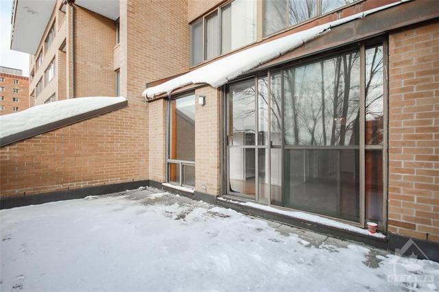 350 - 505 St Laurent Street, Condo with 3 bedrooms, 2 bathrooms and 1 parking in Ottawa ON | Image 21