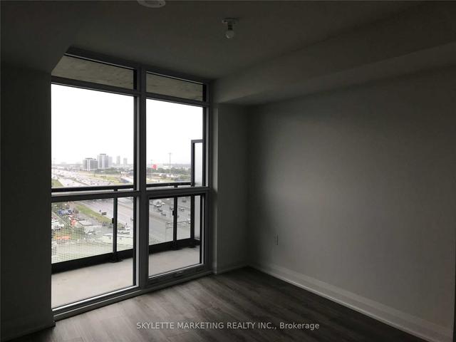 908 - 30 Gibbs Rd, Condo with 2 bedrooms, 2 bathrooms and 1 parking in Toronto ON | Image 25
