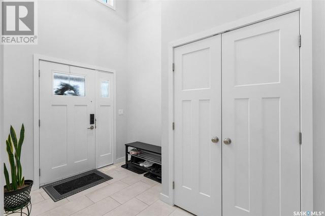 291 Eaton Crescent, House detached with 5 bedrooms, 3 bathrooms and null parking in Saskatoon SK | Image 4