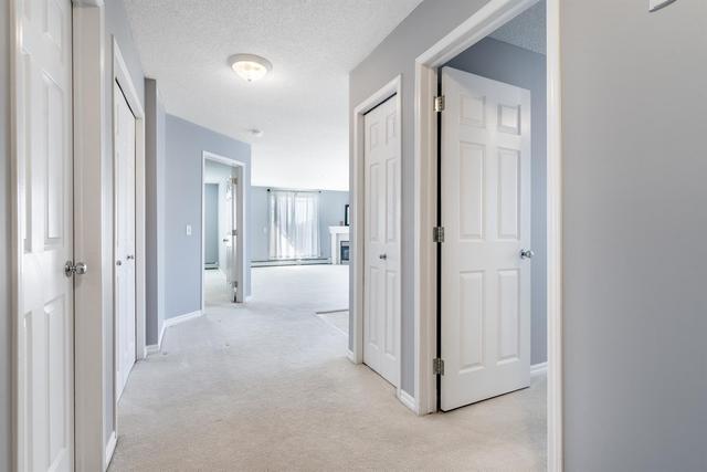 313 - 9 Country Village Bay Ne, Condo with 2 bedrooms, 2 bathrooms and 1 parking in Calgary AB | Image 5