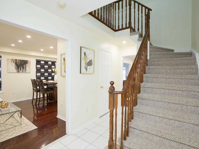 162 Sunforest Dr, House detached with 3 bedrooms, 4 bathrooms and 5.5 parking in Brampton ON | Image 33
