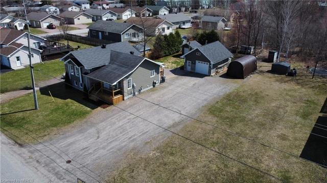 112 Riverfront Drive, House detached with 4 bedrooms, 2 bathrooms and 9 parking in West Nipissing ON | Image 1