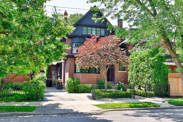 40 Sherbourne St N, House detached with 5 bedrooms, 5 bathrooms and 2 parking in Toronto ON | Image 1