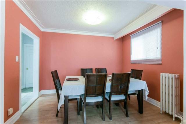 100 Cameron Ave, House detached with 2 bedrooms, 2 bathrooms and 2 parking in Toronto ON | Image 6