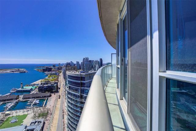 3507 - 208 Queens Quay W, Condo with 1 bedrooms, 1 bathrooms and 1 parking in Toronto ON | Image 25