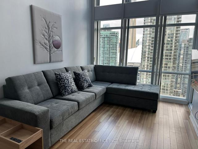 2808 - 15 Fort York Blvd, Condo with 2 bedrooms, 2 bathrooms and 1 parking in Toronto ON | Image 21