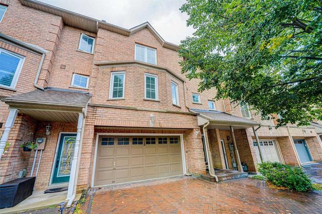 74 James Scott Rd, House attached with 3 bedrooms, 4 bathrooms and 6 parking in Markham ON | Card Image