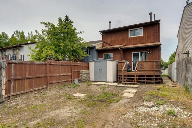 5739 24 Avenue Ne, Home with 3 bedrooms, 1 bathrooms and 1 parking in Calgary AB | Image 20