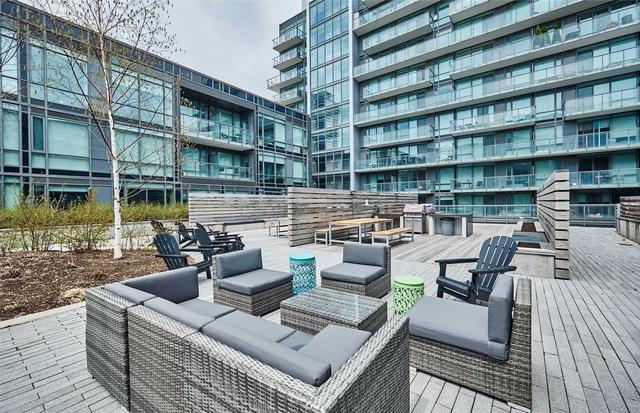 n421 - 455 Front St E, Condo with 1 bedrooms, 2 bathrooms and 1 parking in Toronto ON | Image 9