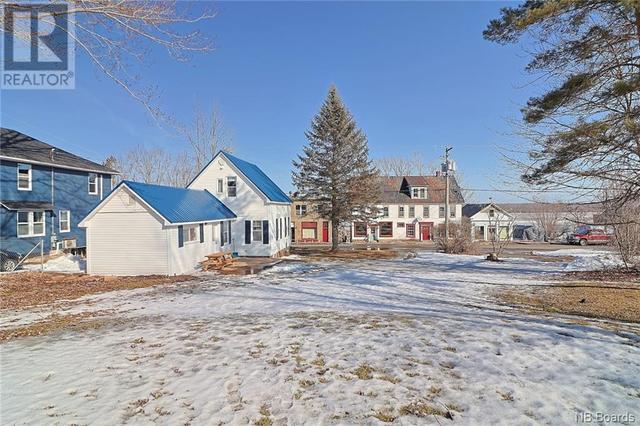 45 Front Street, House detached with 3 bedrooms, 2 bathrooms and null parking in Gagetown NB | Image 38