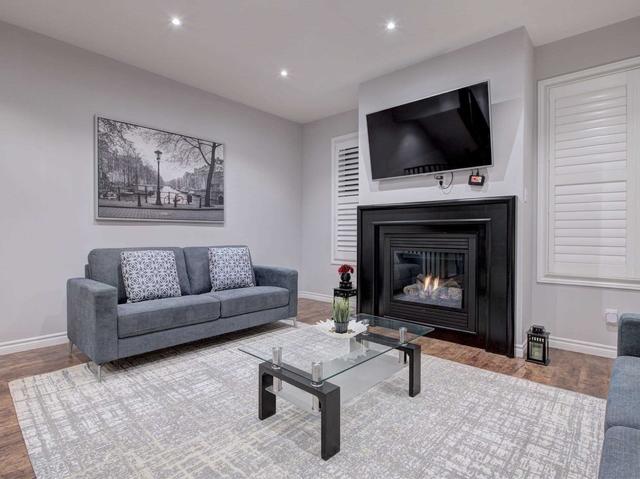 42 Soccavo Cres, Townhouse with 4 bedrooms, 4 bathrooms and 2 parking in Brampton ON | Image 36