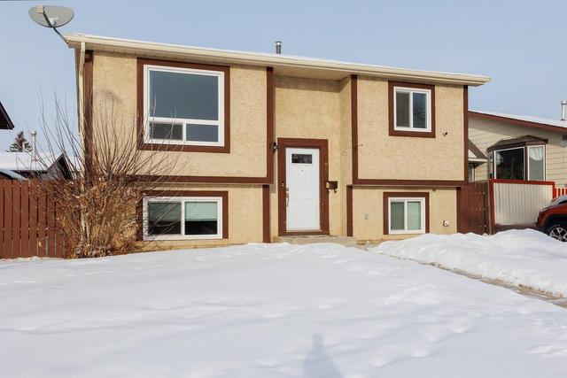 80 Gillespie Crescent, House detached with 4 bedrooms, 2 bathrooms and 1 parking in Red Deer County AB | Image 17