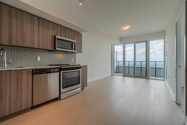 4111 - 30 Shore Breeze Dr, Condo with 1 bedrooms, 1 bathrooms and 1 parking in Toronto ON | Image 5