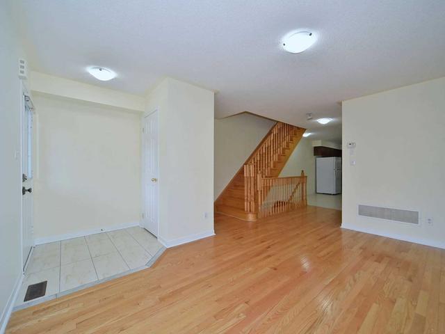 26 Ted Wray Circ, House attached with 3 bedrooms, 3 bathrooms and 2 parking in Toronto ON | Image 36