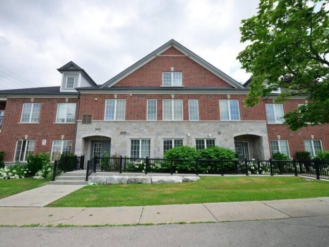 202 - 960 Bloor St, Condo with 2 bedrooms, 2 bathrooms and 1 parking in Mississauga ON | Image 1