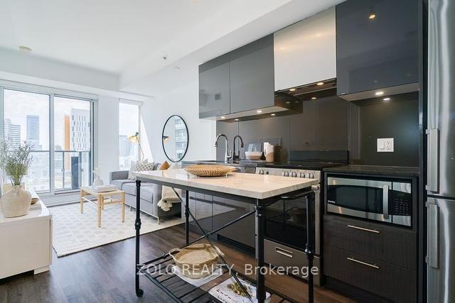 2206 - 251 Jarvis St, Condo with 1 bedrooms, 1 bathrooms and 0 parking in Toronto ON | Image 1